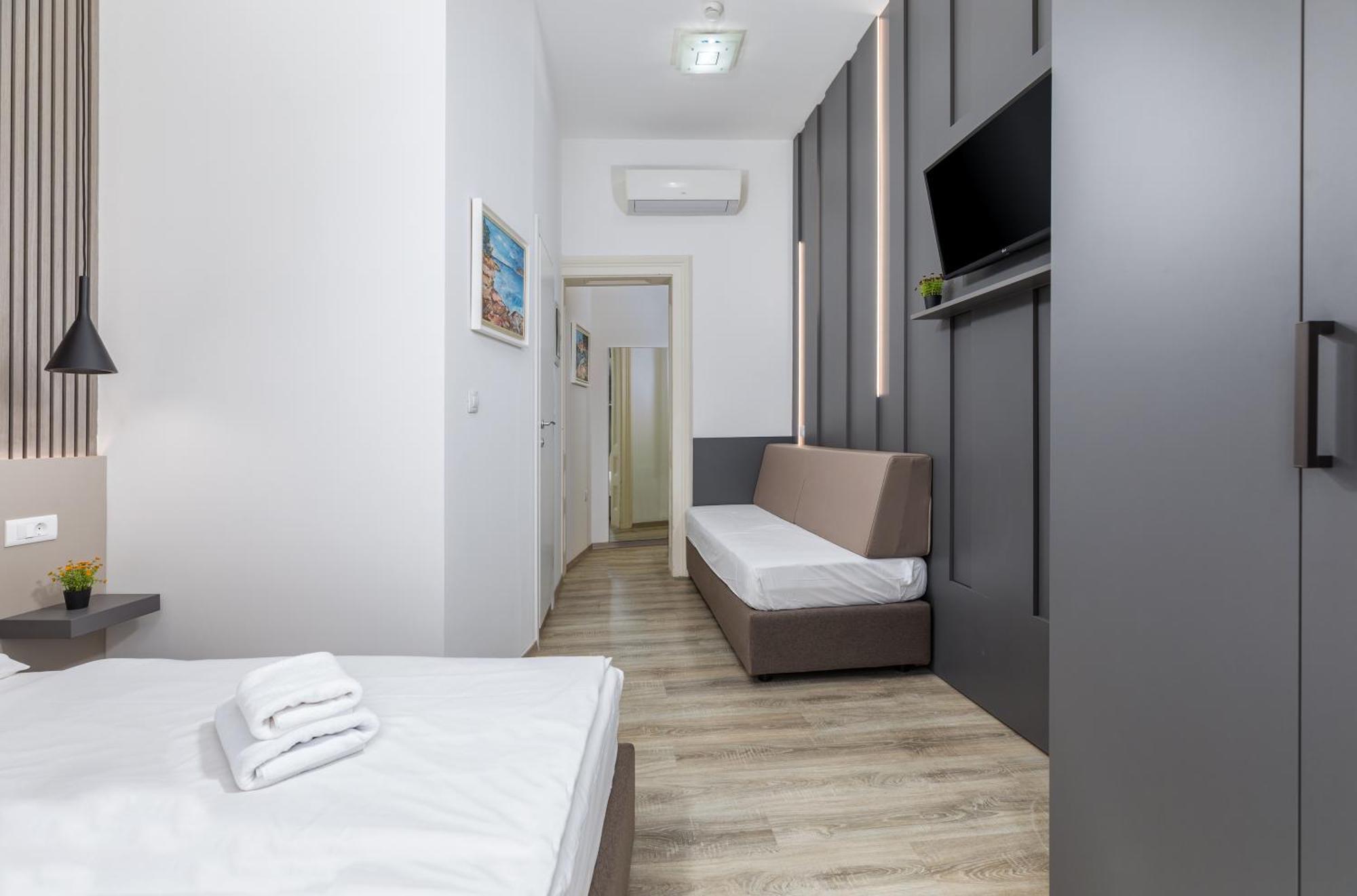 Boutique Suites Joyce Pula Bagian luar foto