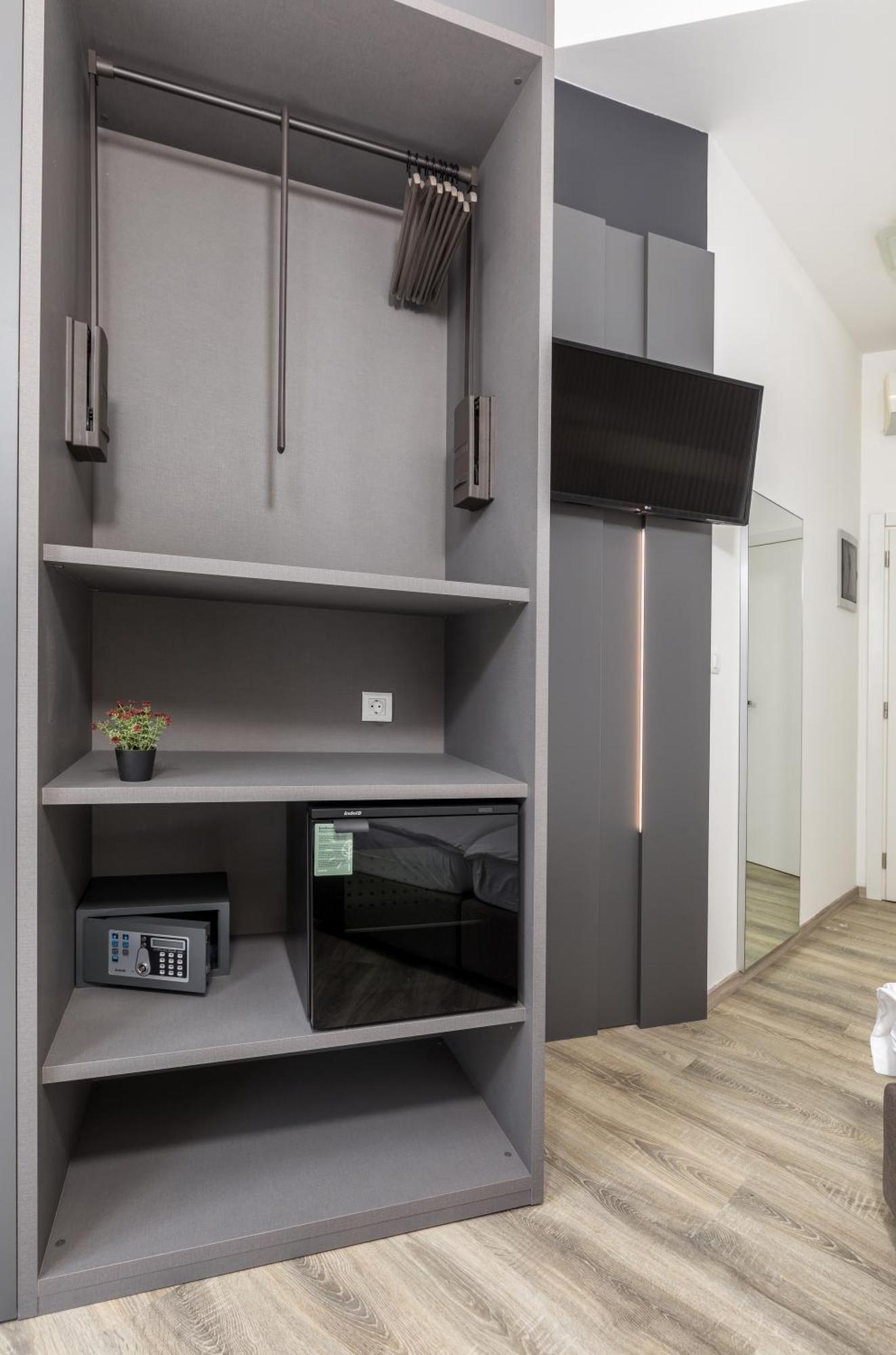 Boutique Suites Joyce Pula Bagian luar foto