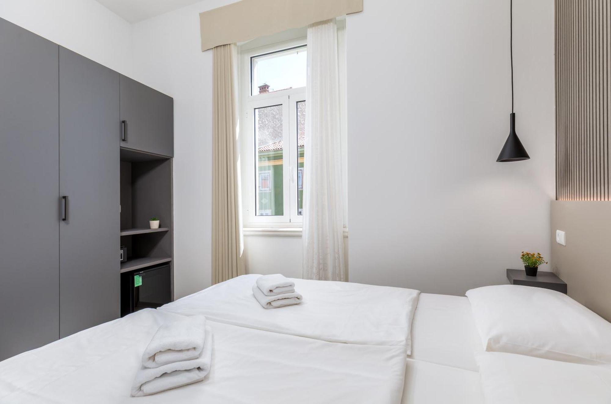 Boutique Suites Joyce Pula Bagian luar foto