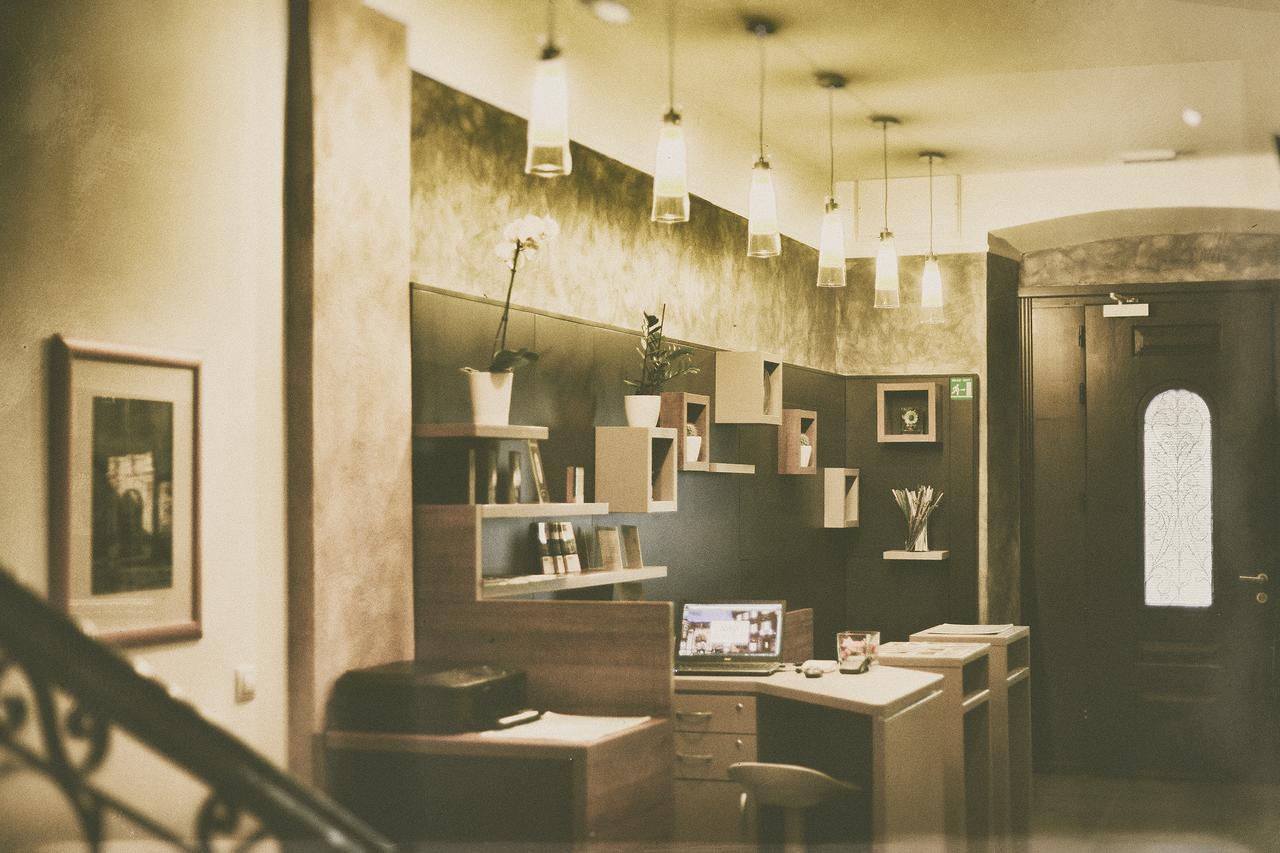 Boutique Suites Joyce Pula Bagian luar foto