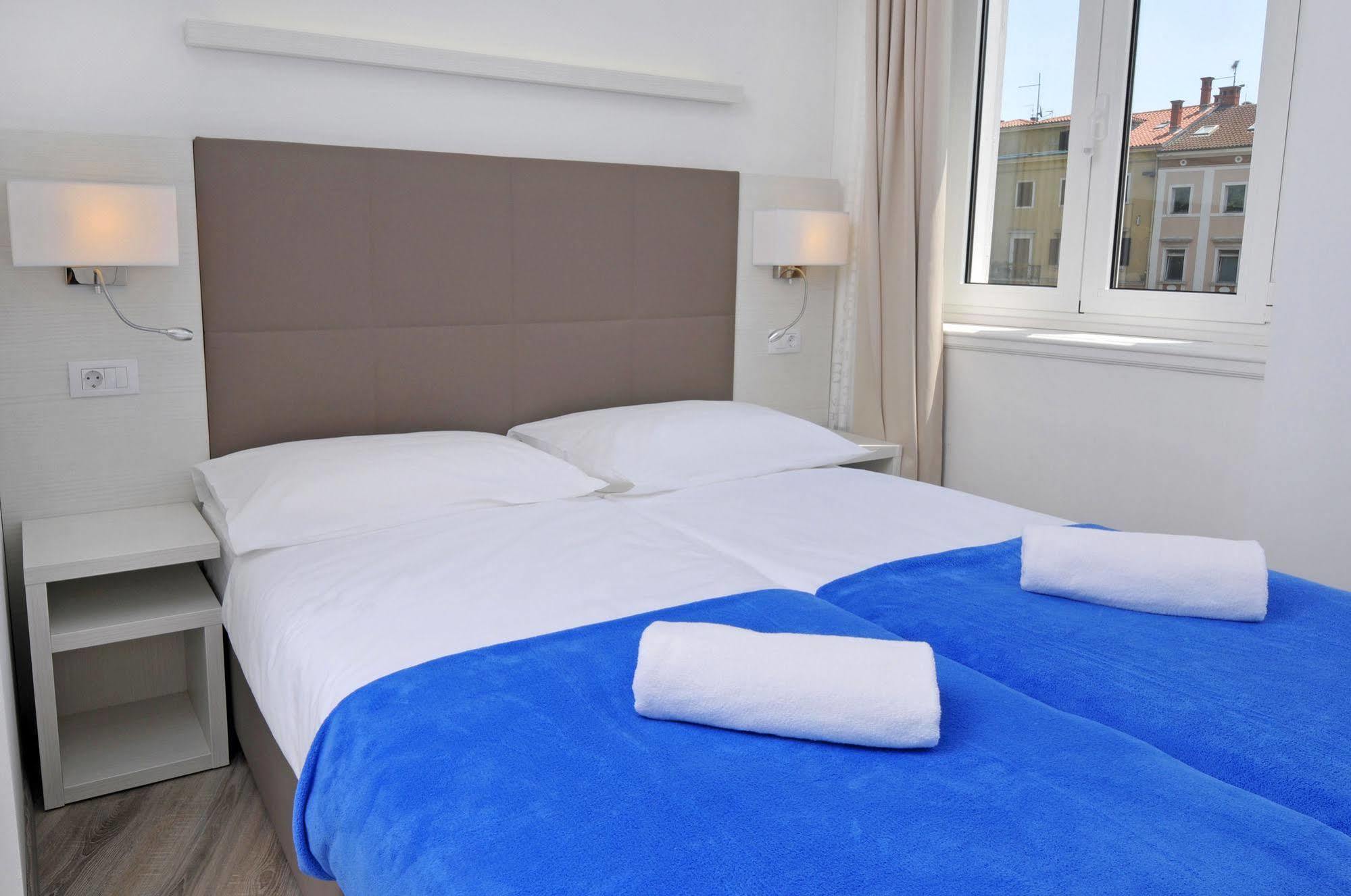 Boutique Suites Joyce Pula Bagian luar foto