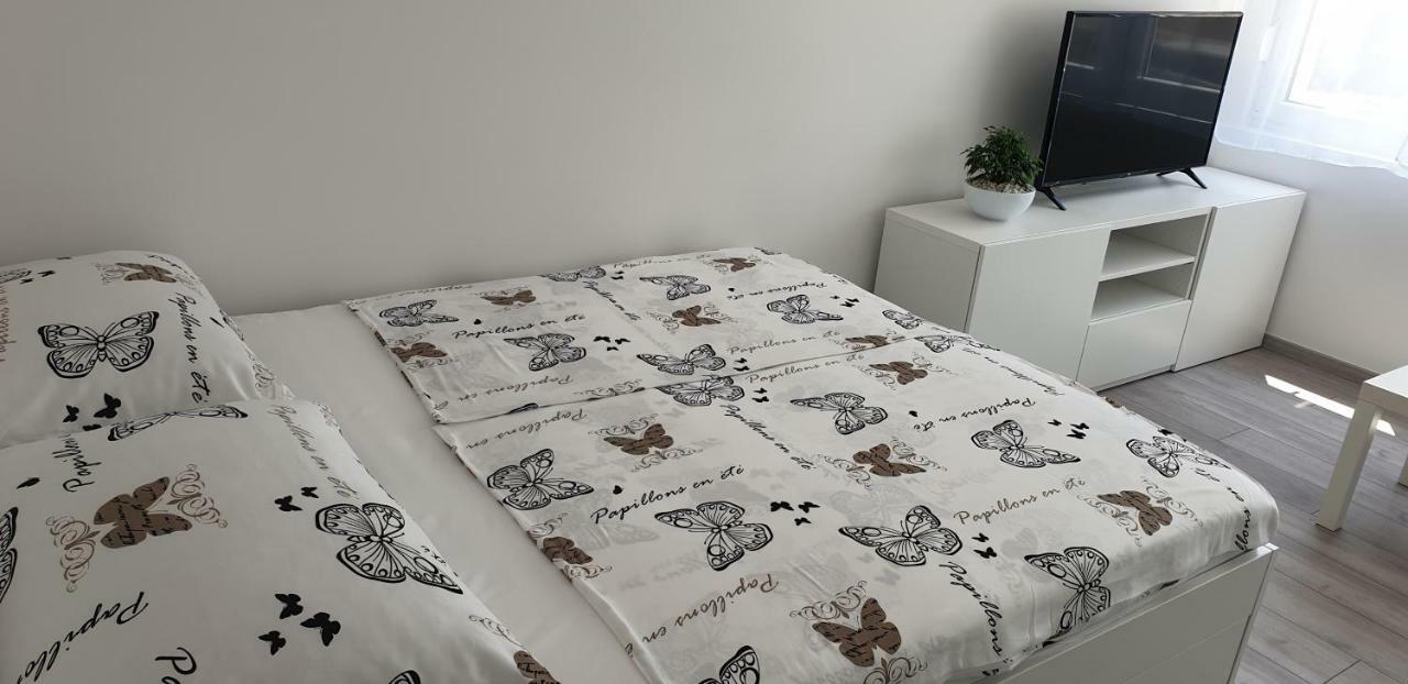 Boutique Suites Joyce Pula Bagian luar foto